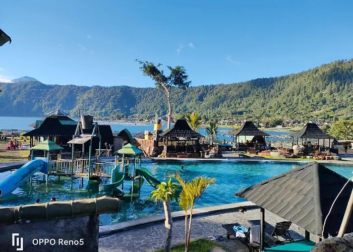 Batur Water Park クブペンロカン